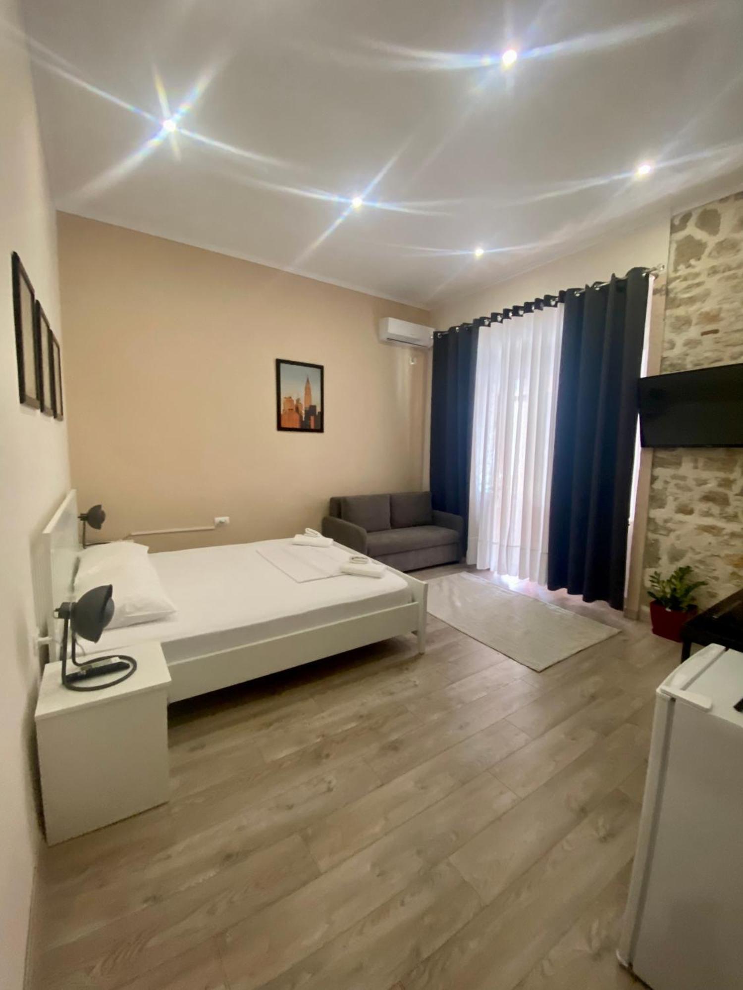 Citycenter Studios Sarande Ngoại thất bức ảnh